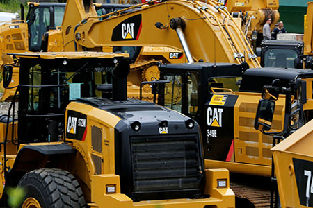 Iron Worx rebuilds all types of Caterpillar heavy equipment.